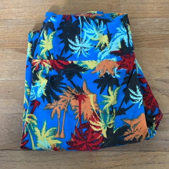 NWOT Bundle colorful soft Lularoe leggings OS - Picture 4 of 6